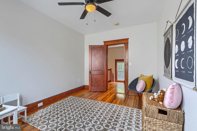3009 IONA TER, Baltimore, MD 21214