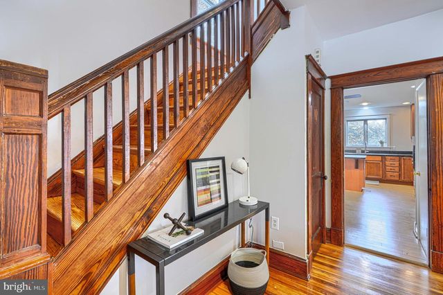 3009 IONA TER, Baltimore, MD 21214