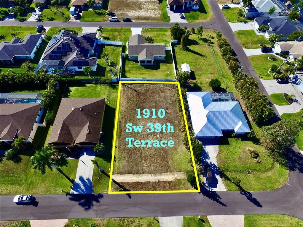 1910 SW 39th TER, CAPE CORAL, FL 33914 — photo 4
