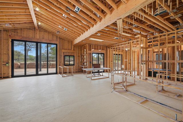 108 Pawnee Trail, Lake Kiowa, TX 76240