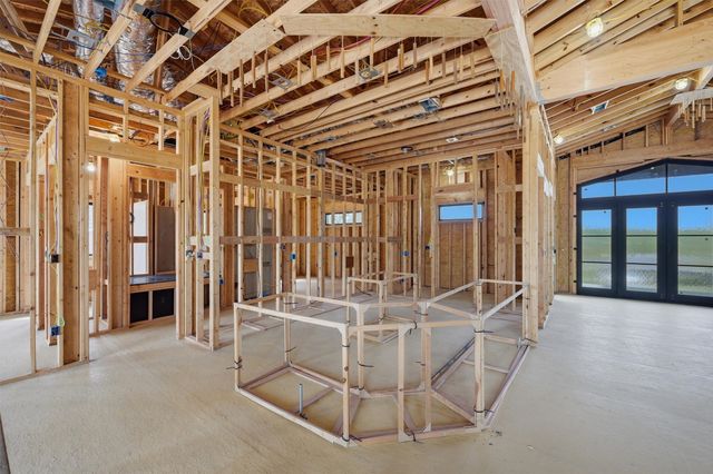 108 Pawnee Trail, Lake Kiowa, TX 76240