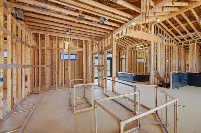 108 Pawnee Trail, Lake Kiowa, TX 76240