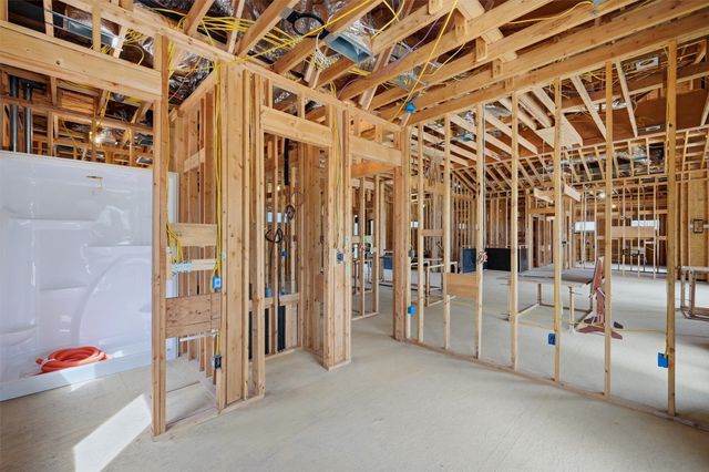 108 Pawnee Trail, Lake Kiowa, TX 76240