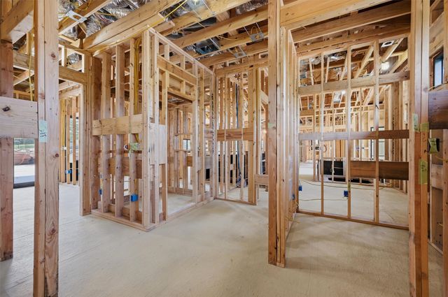 108 Pawnee Trail, Lake Kiowa, TX 76240