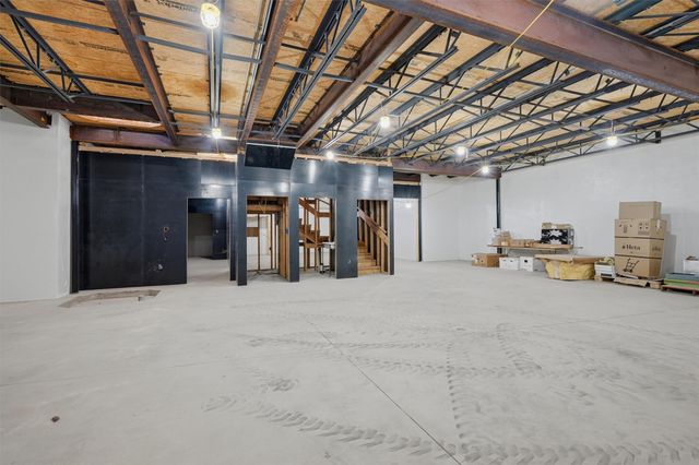 108 Pawnee Trail, Lake Kiowa, TX 76240