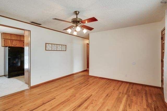 604 FORREST STREET, Burkburnett, TX 76354