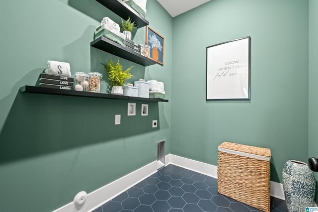 4159 ARNOLD LANE, Hoover, AL 35244