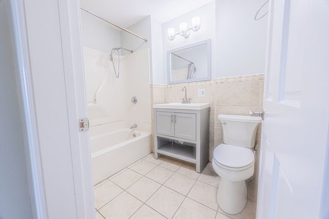 5 Condor 3, Boston, MA 02128