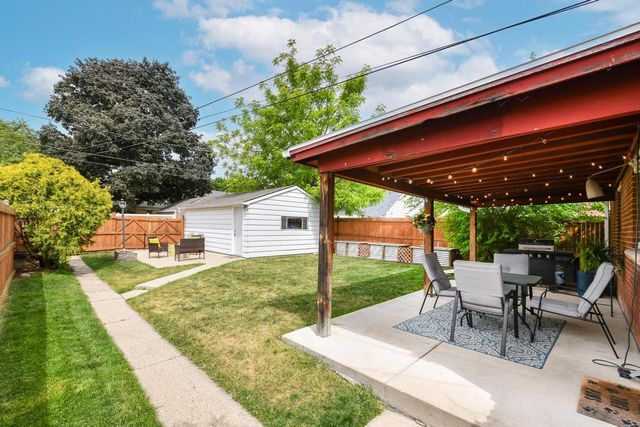 3249 N 79th STREET, Milwaukee, WI 53222