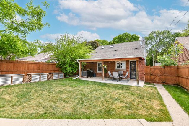 3249 N 79th STREET, Milwaukee, WI 53222
