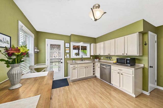 3249 N 79th STREET, Milwaukee, WI 53222