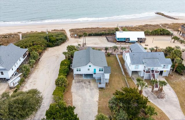 2002 Palmetto Boulevard, Edisto Island, SC 29438