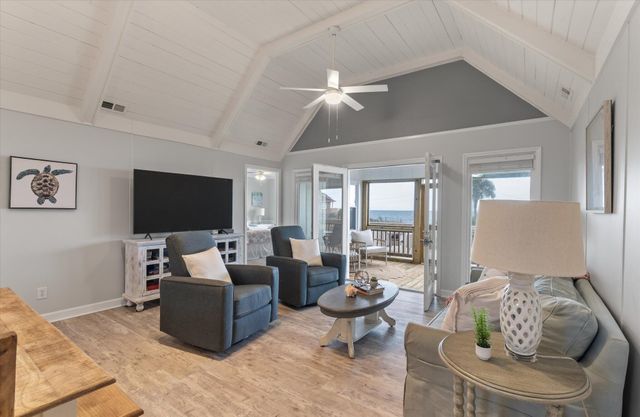 2002 Palmetto Boulevard, Edisto Island, SC 29438