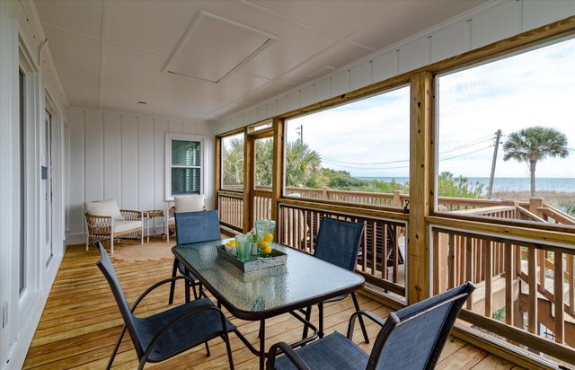 2002 Palmetto Boulevard, Edisto Island, SC 29438