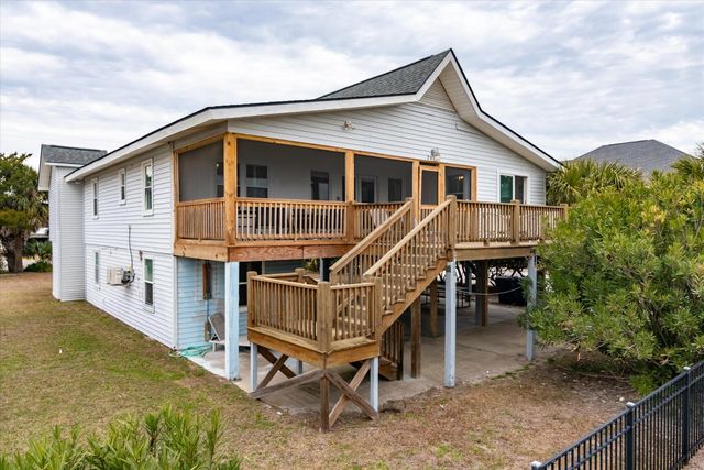 2002 Palmetto Boulevard, Edisto Island, SC 29438