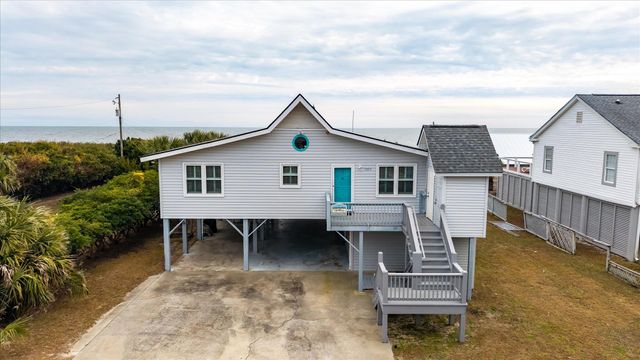 2002 Palmetto Boulevard, Edisto Island, SC 29438