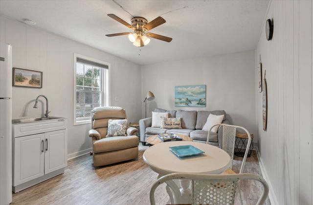 2002 Palmetto Boulevard, Edisto Island, SC 29438