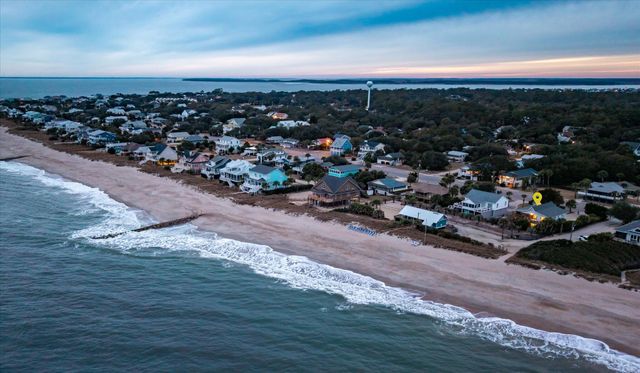 2002 Palmetto Boulevard, Edisto Island, SC 29438