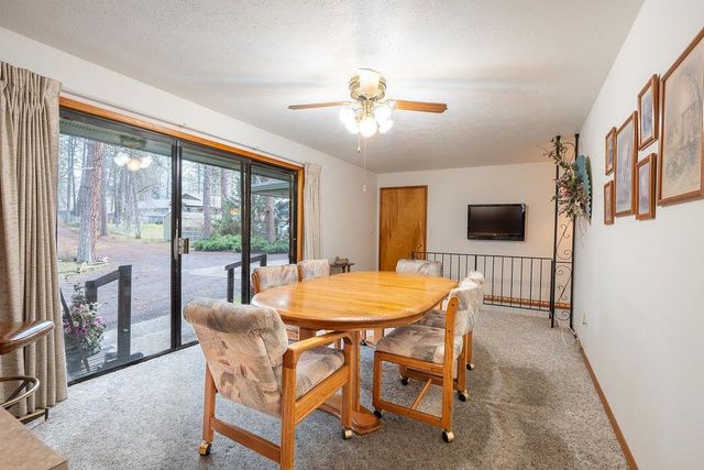 10203 N Nine Mile Rd, Nine Mile Falls, WA 99026
