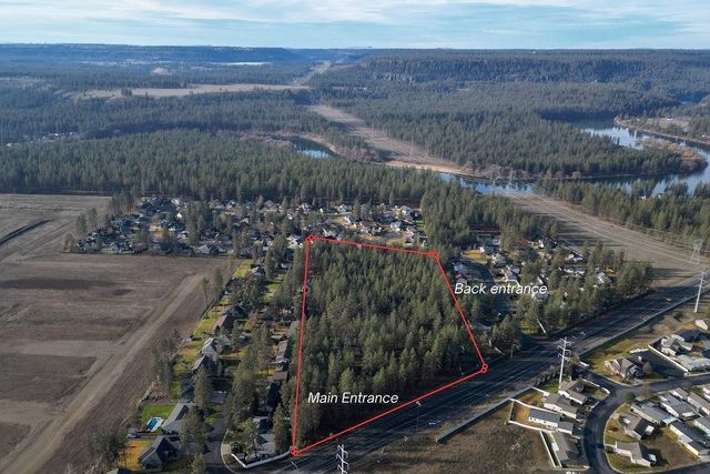 10203 N Nine Mile Rd, Nine Mile Falls, WA 99026