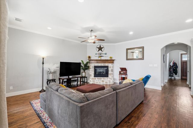 525 Hearth Terrace, Argyle, TX 76226