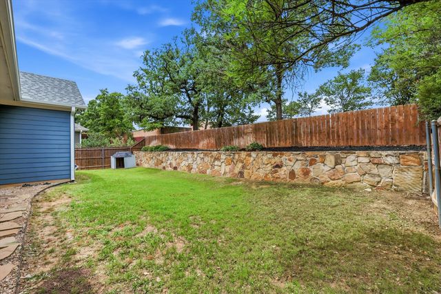 525 Hearth Terrace, Argyle, TX 76226