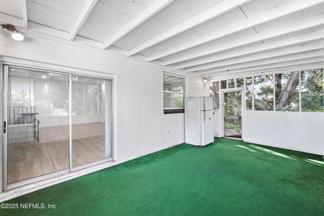 6910 CARTIER Circle, Jacksonville, FL 32208