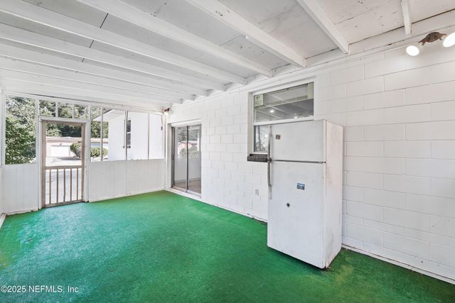 6910 CARTIER Circle, Jacksonville, FL 32208