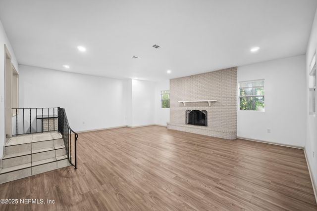 6910 CARTIER Circle, Jacksonville, FL 32208