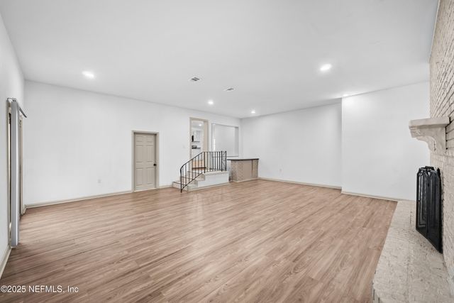 6910 CARTIER Circle, Jacksonville, FL 32208