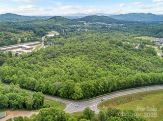 99999 US 221 Highway S, Marion, NC 28752