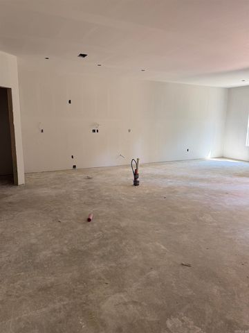 286 Everest, Alexander, AR 72002