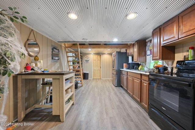 661 Pine Hurst Bay, Clarkson, KY 42726