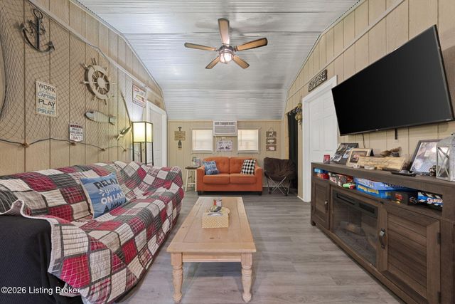 661 Pine Hurst Bay, Clarkson, KY 42726