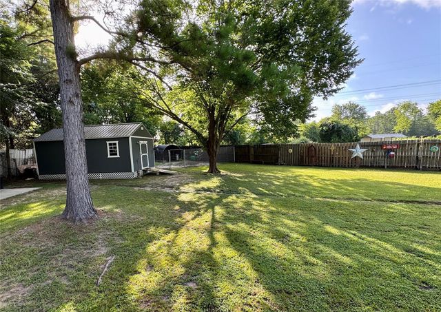45 Arizona Lane, Huntsville, TX 77320