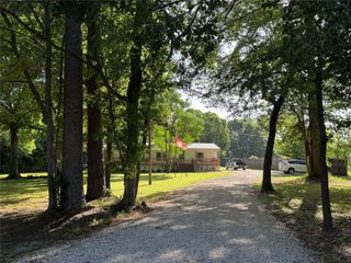 45 Arizona Lane, Huntsville, TX 77320
