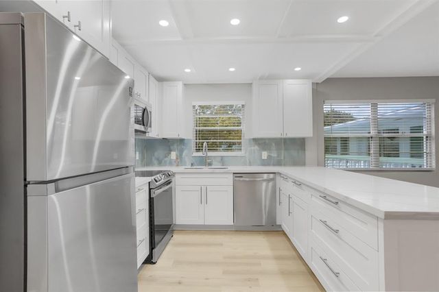 40 Prescott B 40, Deerfield Beach, FL 33442