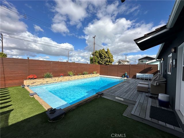 5311 Hendricksen Drive, Huntington Beach, CA 92649