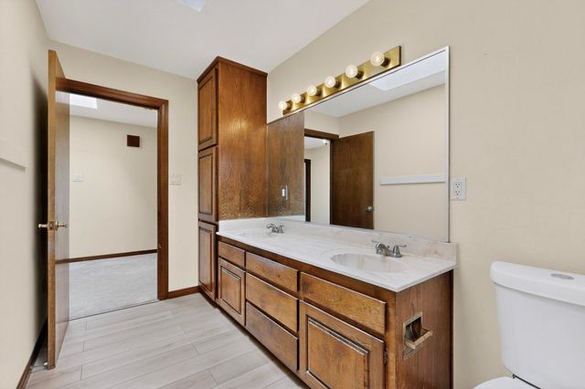 12214 Eric Court NE, Albuquerque, NM 87112