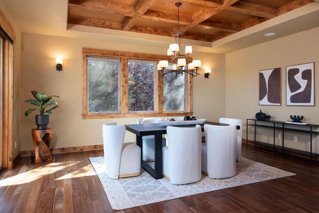 3419 NW Fairway Heights Drive, Bend, OR 97703