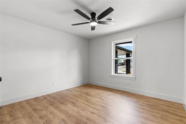 2211 W Olrich Street, Rogers, AR 72758