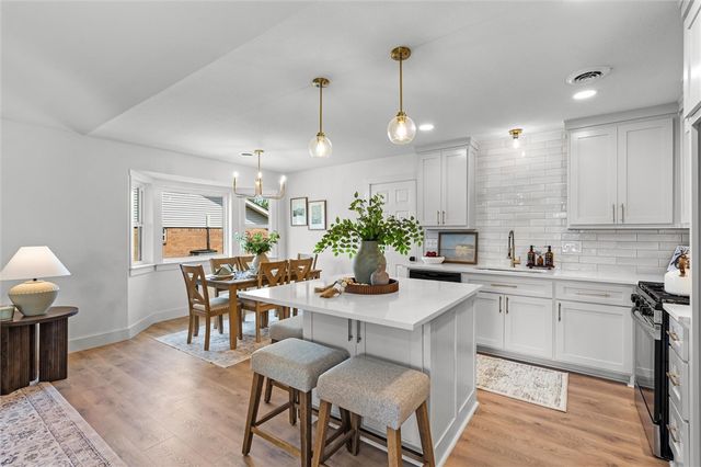 2211 W Olrich Street, Rogers, AR 72758