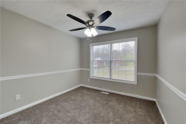 5493 Riverchase Drive, Flowery Branch, GA 30542