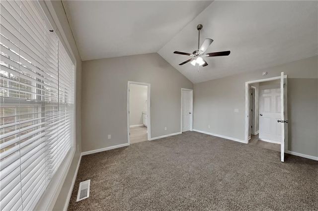 5493 Riverchase Drive, Flowery Branch, GA 30542