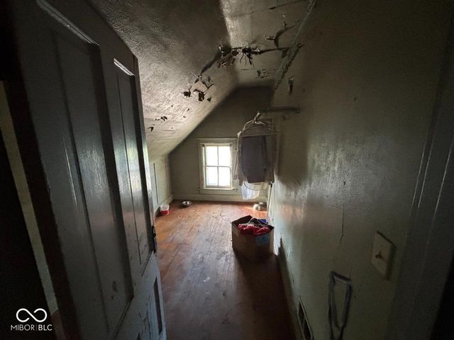 1202 S Boots Street, Marion, IN 46953