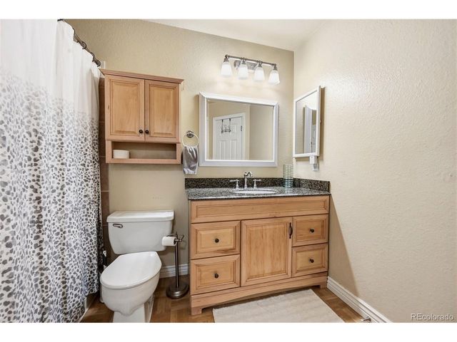 10509 W Dartmouth Ave, Lakewood, CO 80227