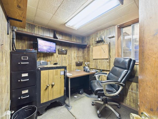 3220 Western Road, Flint, MI 48506