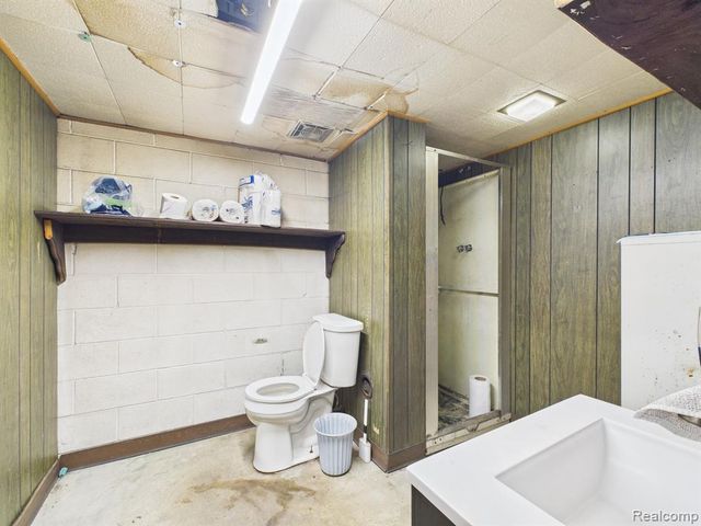 3220 Western Road, Flint, MI 48506