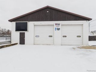 3220 Western Road, Flint, MI 48506