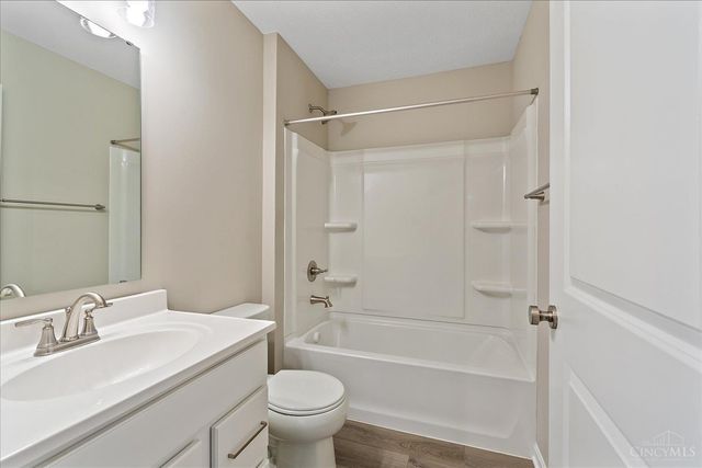 5883 Parkview Lane, Miami Twp, OH 45150